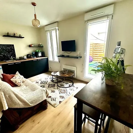 Petit Cocon Avec Terrasse Privee Apartment Malzeville
